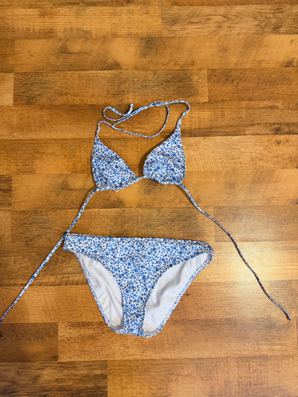 Hollister White Bikini Bottom with Blue Trim